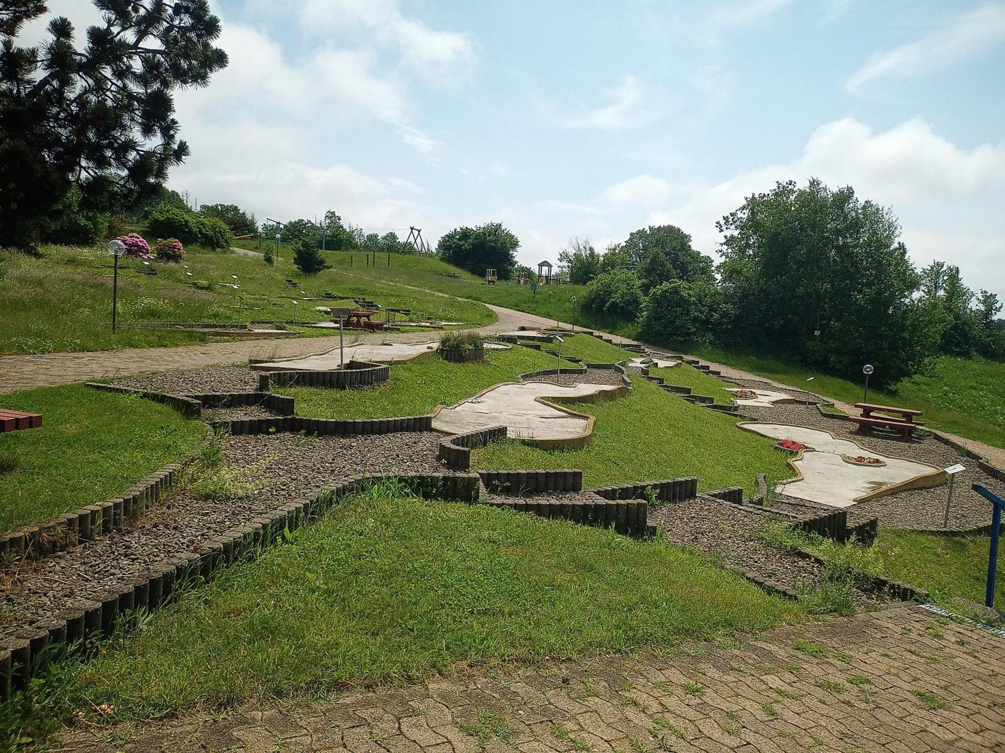 Hexenstube Jorjina - Wlan - Garten- Tolles Bad -wandern -mountainbike - Motorradurlaub Apartment